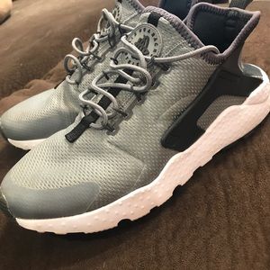 Women’s Nike Huarache